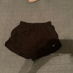 black nike dri fit shorts